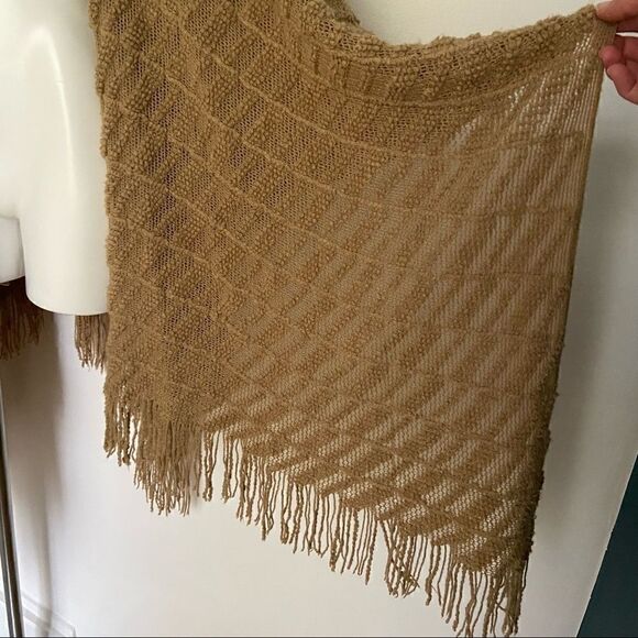 COPY - Textured Neutral Blanket Poncho Fringe Wrap Scarf - Picture 6 of 11